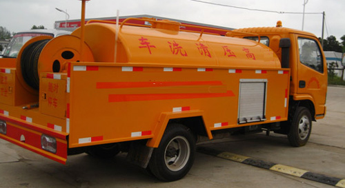 東風(fēng)福瑞卡高壓清洗車